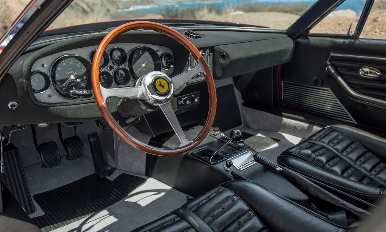 Ferrari 365 GTB 4 Spider Daytona Int rieur Avant Echoretro Ferrari 365 GTB 4 Spider Daytona Int rieur Avant Echoretro